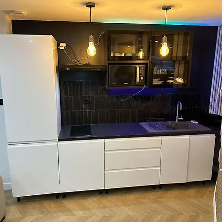 Апартаменты Cannebiere, House